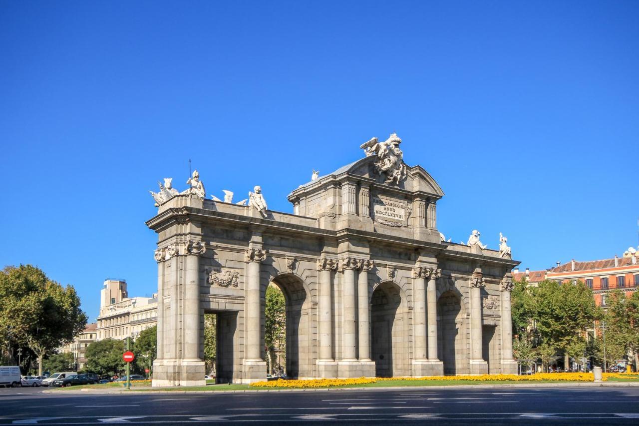 Апартаменты Luxury Belmont Puerta Del Sol Мадрид Экстерьер фото