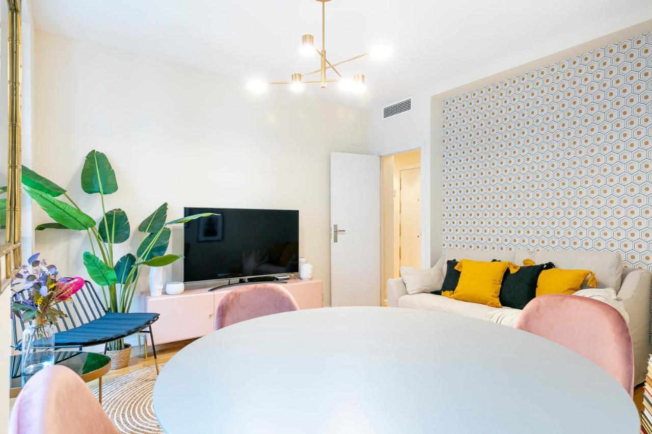 Апартаменты Luxury Belmont Puerta Del Sol Мадрид Экстерьер фото