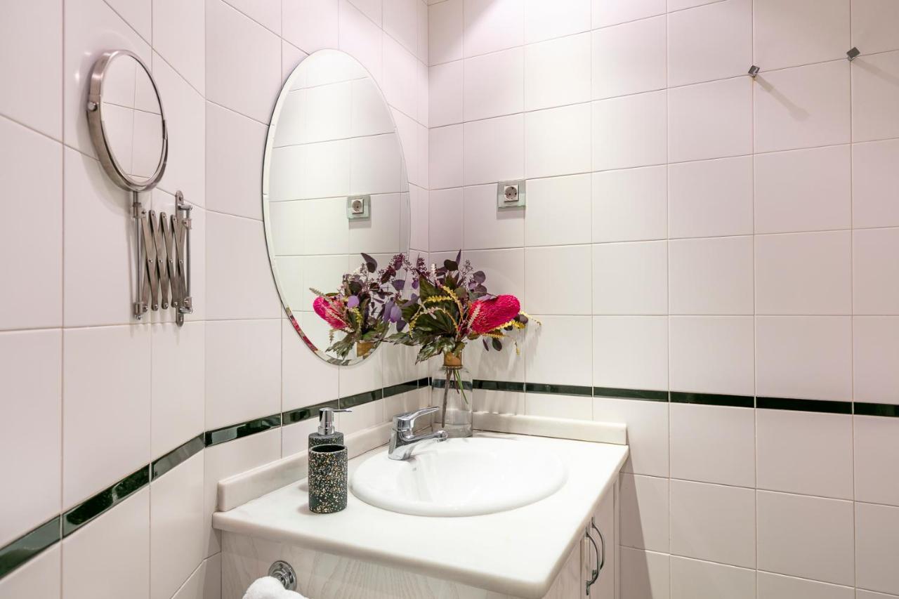 Апартаменты Luxury Belmont Puerta Del Sol Мадрид Экстерьер фото